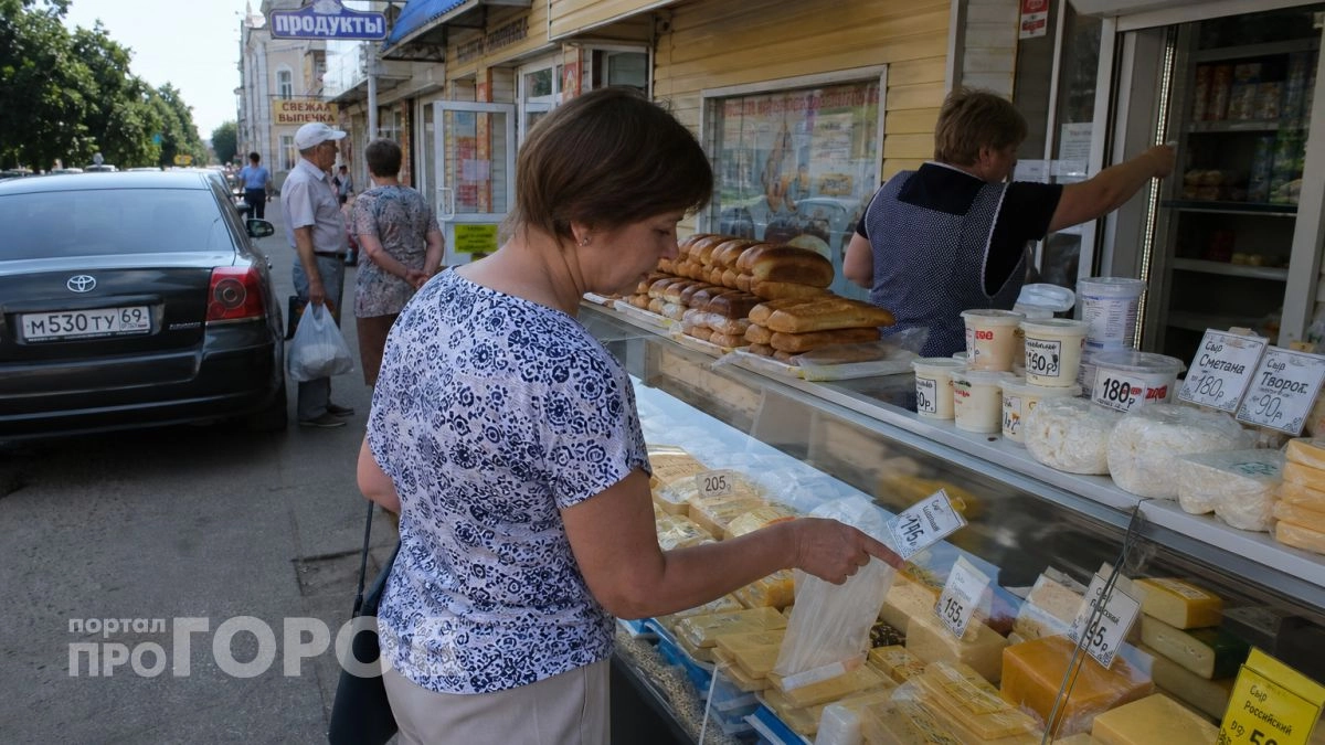Перестала переплачивать за твердый сыр: сравниваю состав и вкус с колбасным аналогом за копейки в магазине