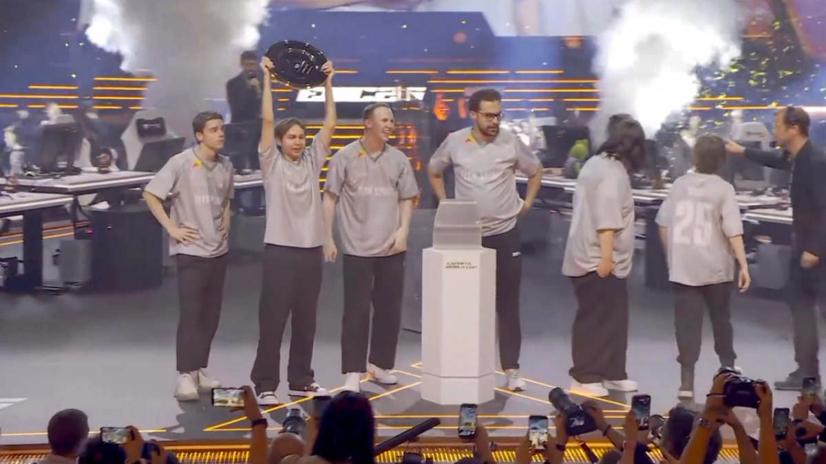 Киберспорсмен из Чувашии с Team Spirit стал чемпионом Esports World Cup в Париже