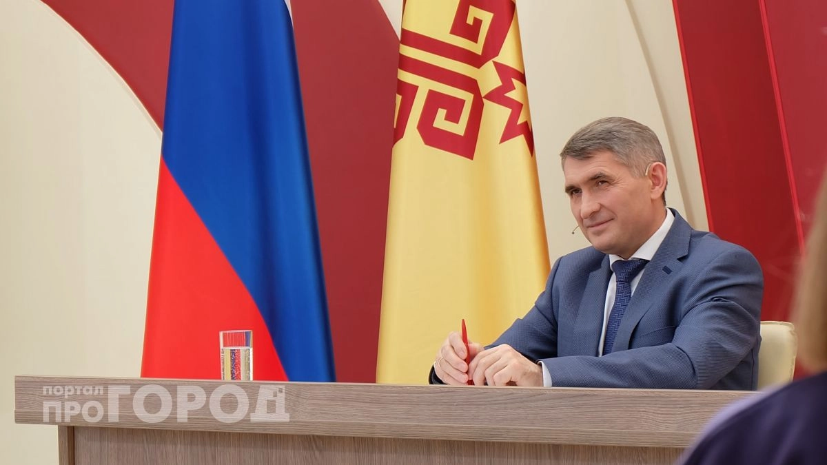 Педагогам-участникам СВО в Чувашии назначили ежемесячную выплату