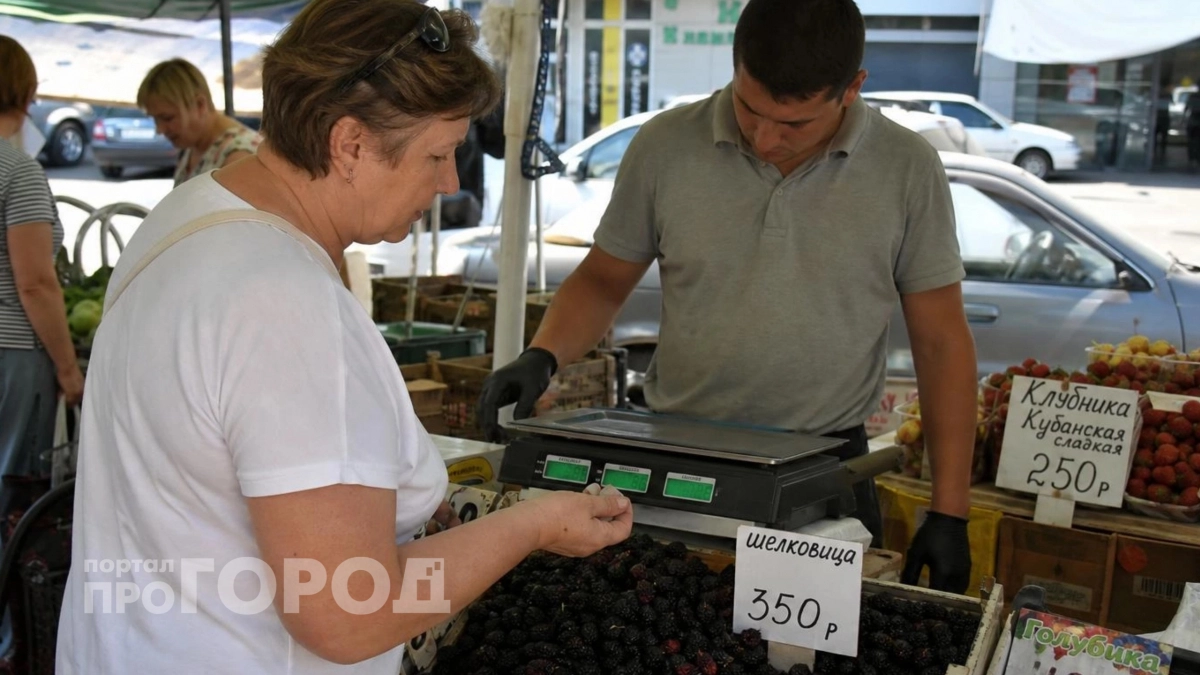Мир объявил эту ягоду вкусом года и главным суперфудом: у нас растет прямо под забором, а иностранцы в восторге