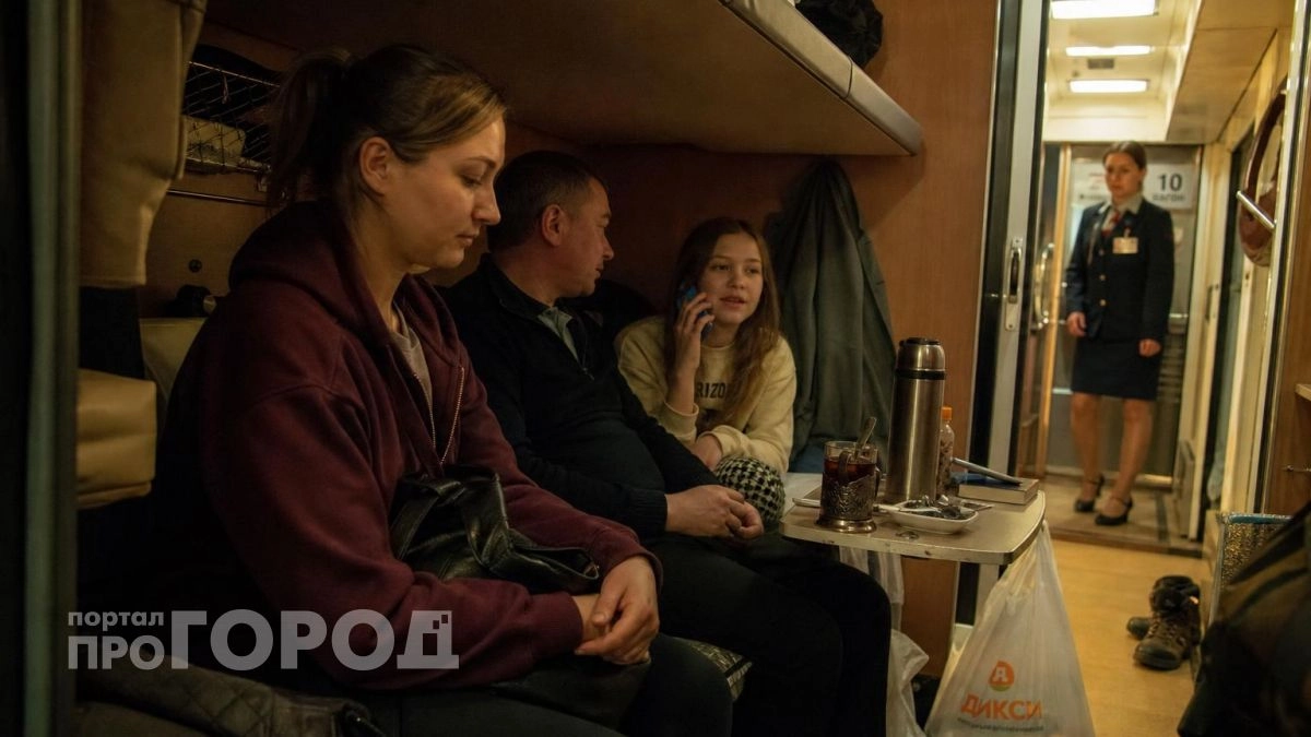 Всю ночь слушала болтовню соседа по купе и не сомкнула глаз: как я заставила его замолчать под утро