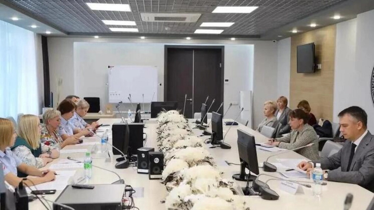 В Чувашии перед 1 сентября обсудили оповещение об опасности и сервис Моя школа