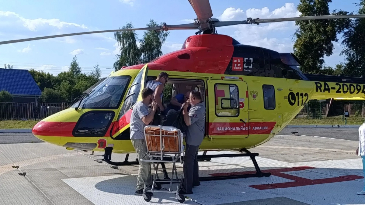 Пациентку с подозрением на опухоль мозга эвакуировали из Шумерли на вертолете