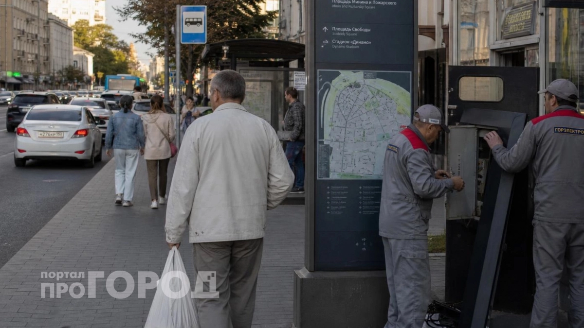 Даже Пушкин писал это слово с ошибкой: каждый второй путается, сколько в нем "н"