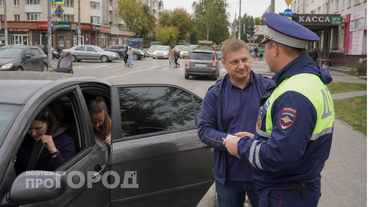Если пассажиры сзади не пристегнуты: что ответить инспектору ГАИ при остановке