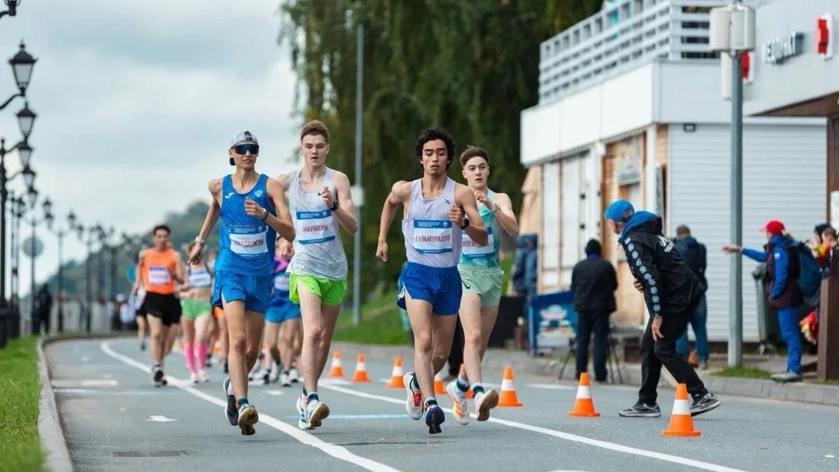 В Чебоксарах на Московской набережной прошел чемпионат России по спортивной ходьбе