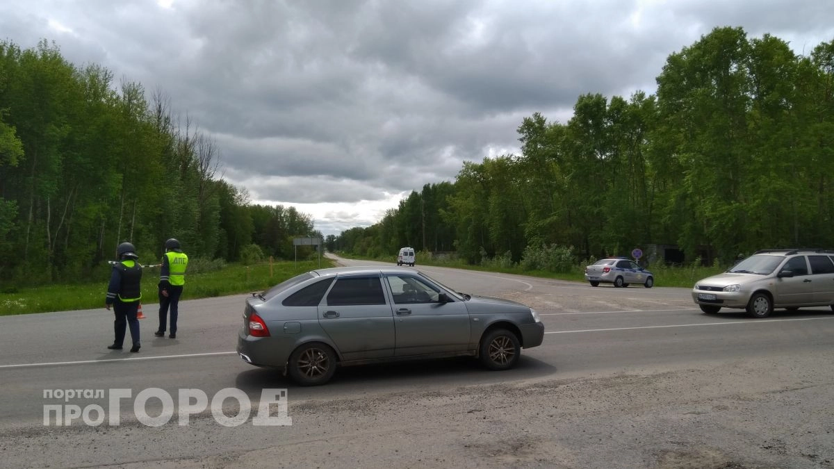 В Аликовском районе водитель стал фигурантом уголовного дела за попытку подкупа гаишника