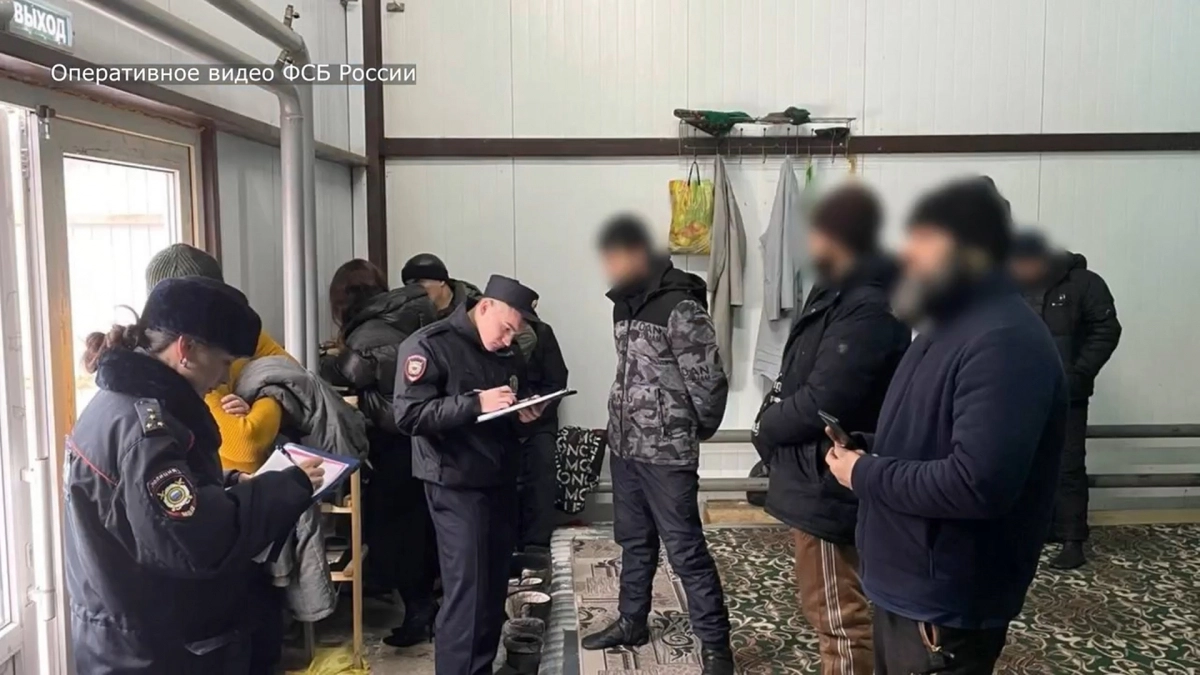 В Чебоксарах приезжему из Средней Азии запретили въезд в Россию за национализм