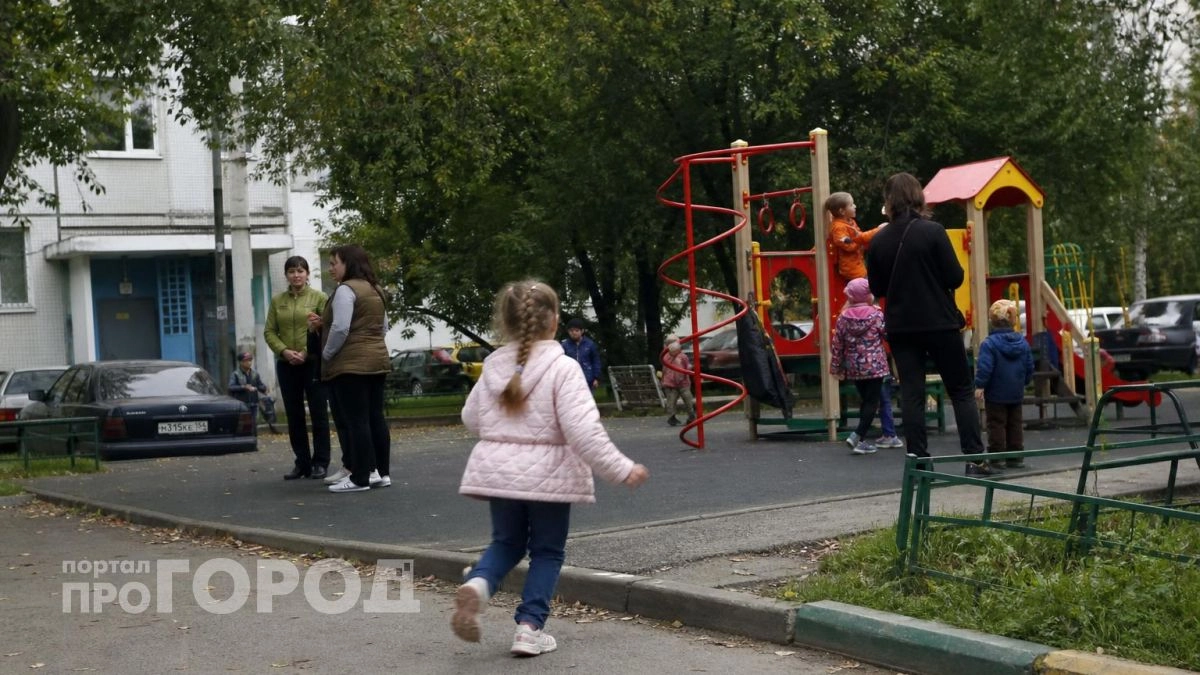 Это нежное имя для девочки из 80-х снова входит в моду: означает "любимица судьбы"