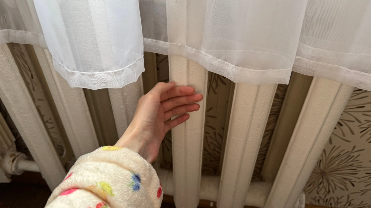 Пока не включили батареи, делаю это: дома тепло даже в майке
