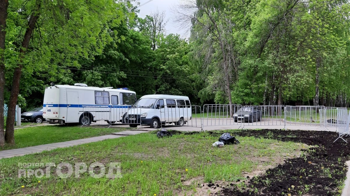 Суд в Цивильске наказал мужчину за беспричинное избиение подростка
