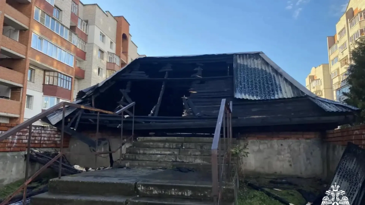 В Чебоксарах подожгли подземный гараж и потушили четыре пожара за сутки