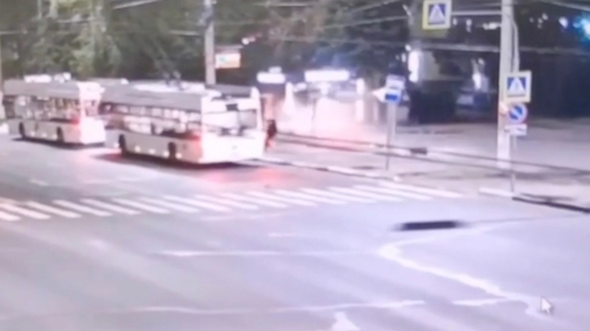 В Чебоксарах 18-летний автомобилист пойдет под суд за смертельный таран остановки с людьми