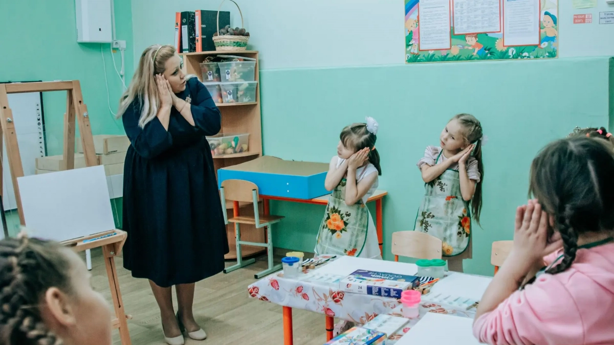 В Чувашии дополнительно направили более 30 миллионов рублей на зарплаты воспитателям детсадов