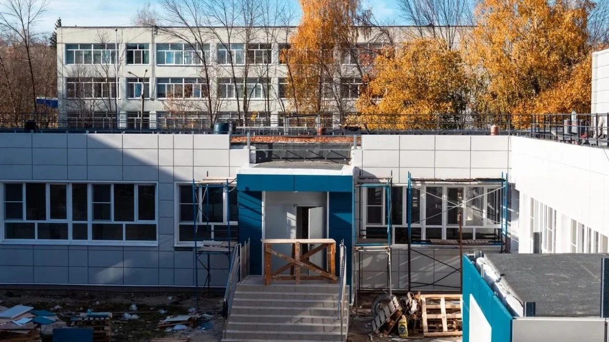 В Чебоксарах прокуратура грозится возбудить дела из-за срыва ремонта школ 