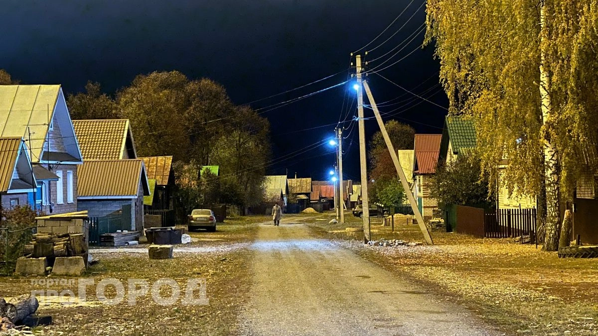 Чиновница из Шумерлинского района забрала себе деньги, собранные сельчанами для строительства водопровода