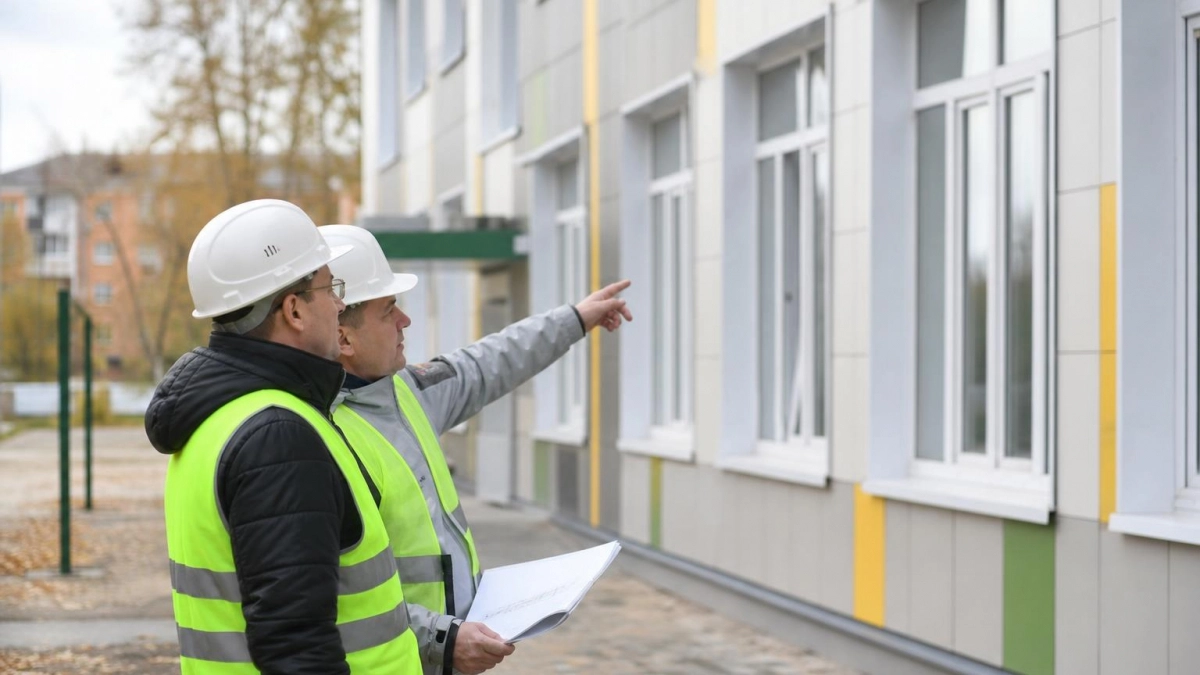 Готовность объекта — 90%: в Чебоксарах подходит к концу масштабное обновление школы № 2