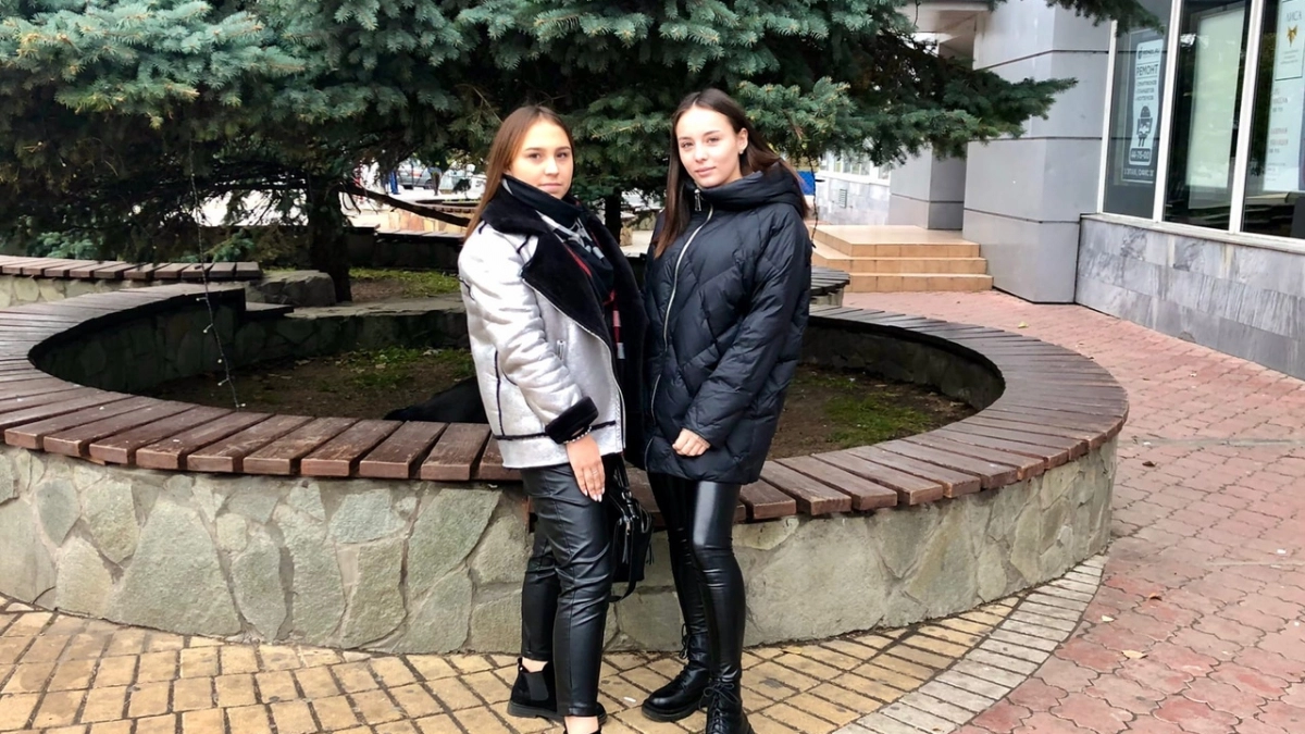 Как одеваются чебоксарцы в прохладную осень: топ образов 2020 года