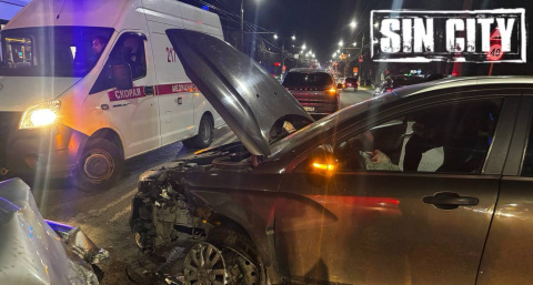 В Чебоксарах в ДТП попало авто, в котором находились дети