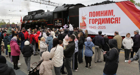 "Поезд Победы" движется по городам Чувашии: Шумерля, Вурнары, Канаш, Алатырь