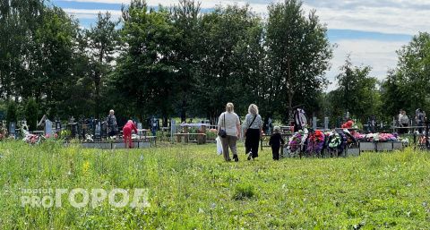 На Троицу в Чебоксарах закроют дороги к кладбищам и пустят больше автобусов