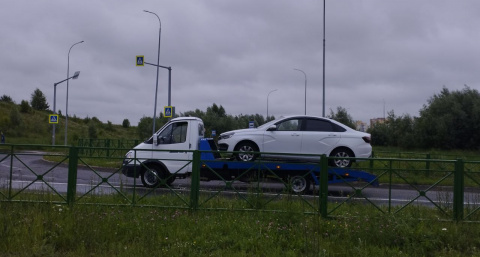 Автоледи в Чебоксарах задержана сотрудниками ГАИ рядом с алкомаркетом