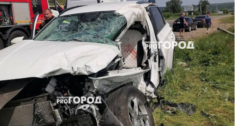В Чебоксарском районе произошло ДТП с иномаркой и КамАЗом