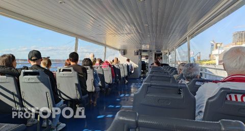 Рейсы на левобережный пляж в Чебоксарах отменили из-за непогоды