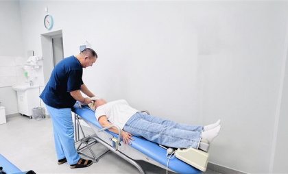 Ваш путь к подвижности: куда обратиться с болями в спине, суставах и стопах