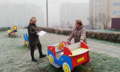 После нескольких несчастных случаев на детских площадках по Чебоксарам проходит волна проверок 