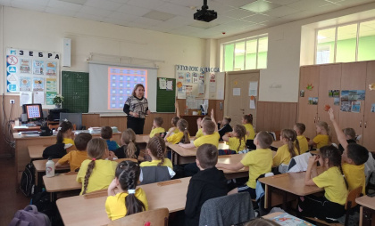 Чебоксарские школы получили престижные знаки отличия