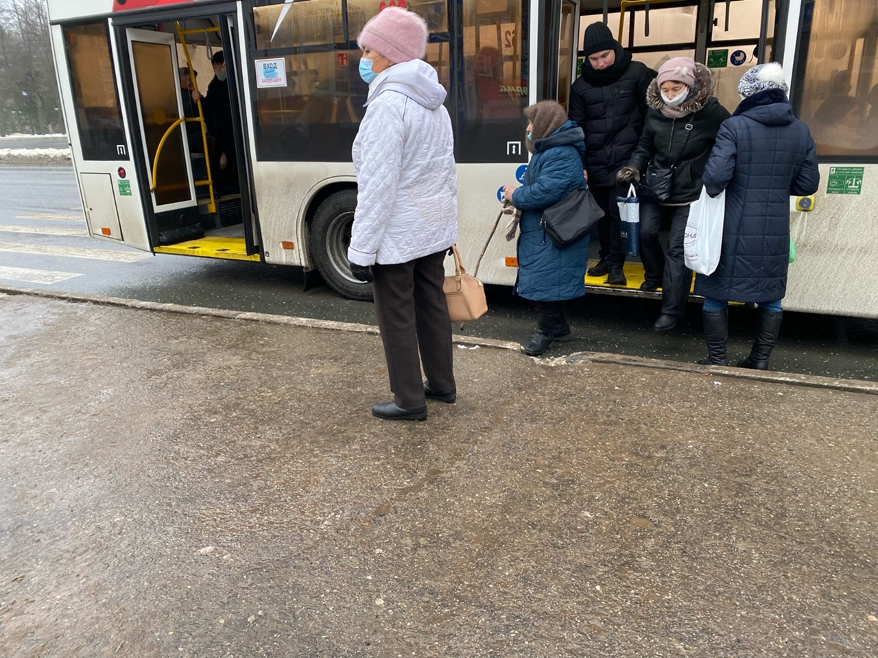 В Чебоксарах собираются переименовать две остановки 