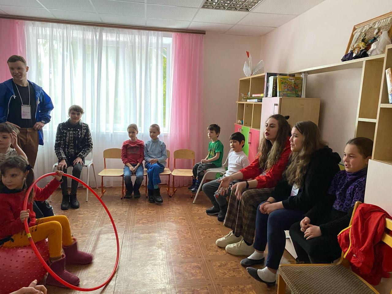 Дети беженцев устроены в чувашские школы, садики и колледжи