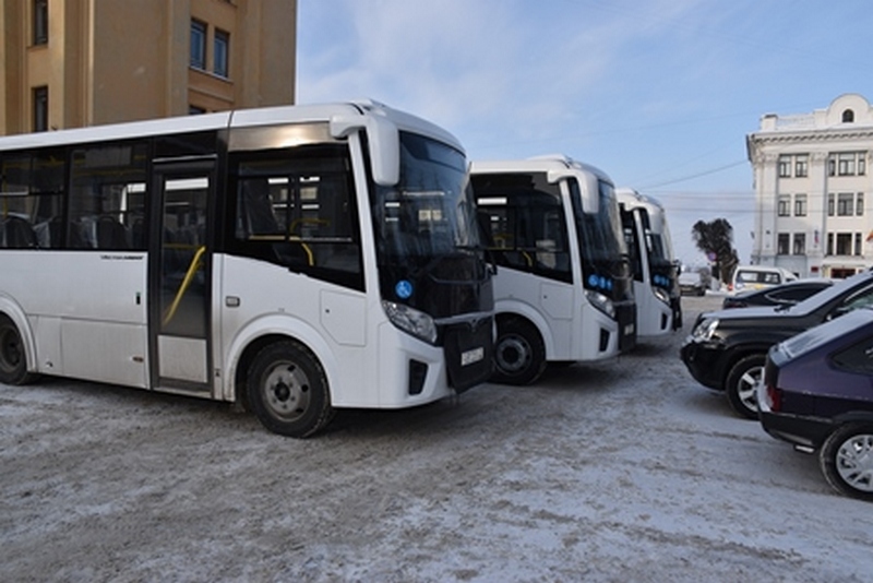 По трем маршрутам до Новочебоксарска пустят новые автобусы