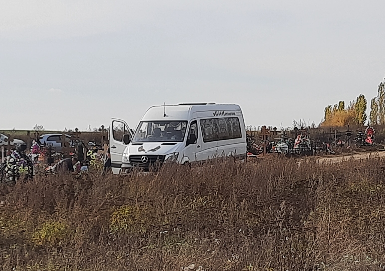 На Радоницу в Чебоксарах пустят больше автобусов до кладбищ