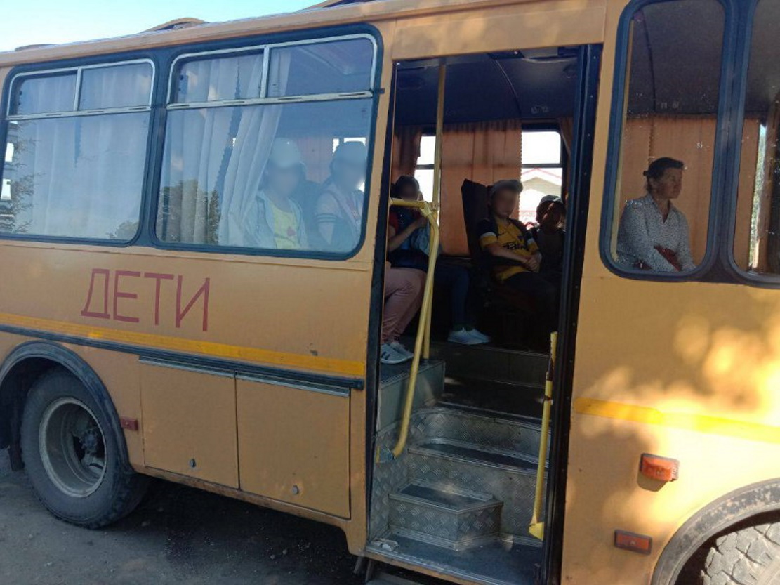 В один из районов Чувашии вернули школьный автобус после ДТП с ученицей