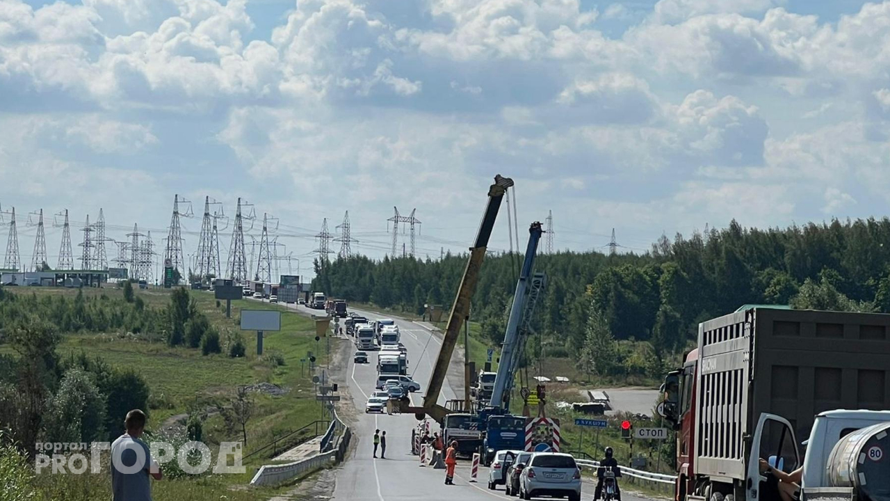 Рядом с Новочебоксарском закрыли разваливающийся мост для проезда