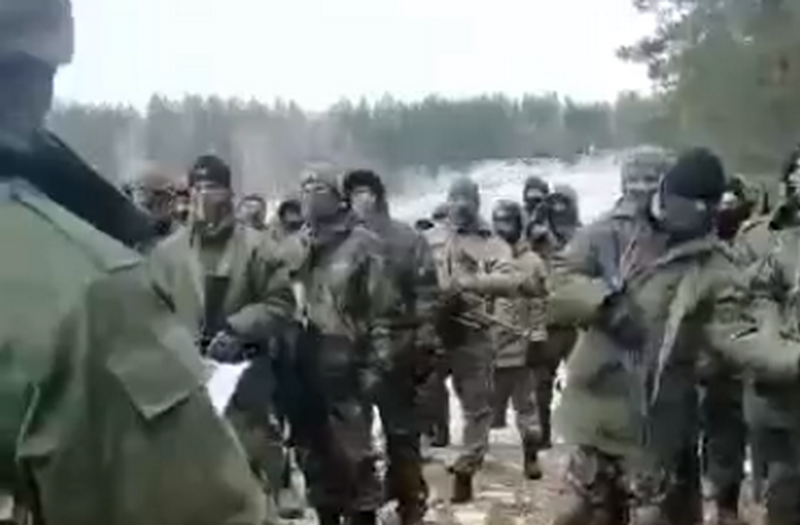 Солдаты получили письма от чувашских школьников: "Мы ждем вас дома"
