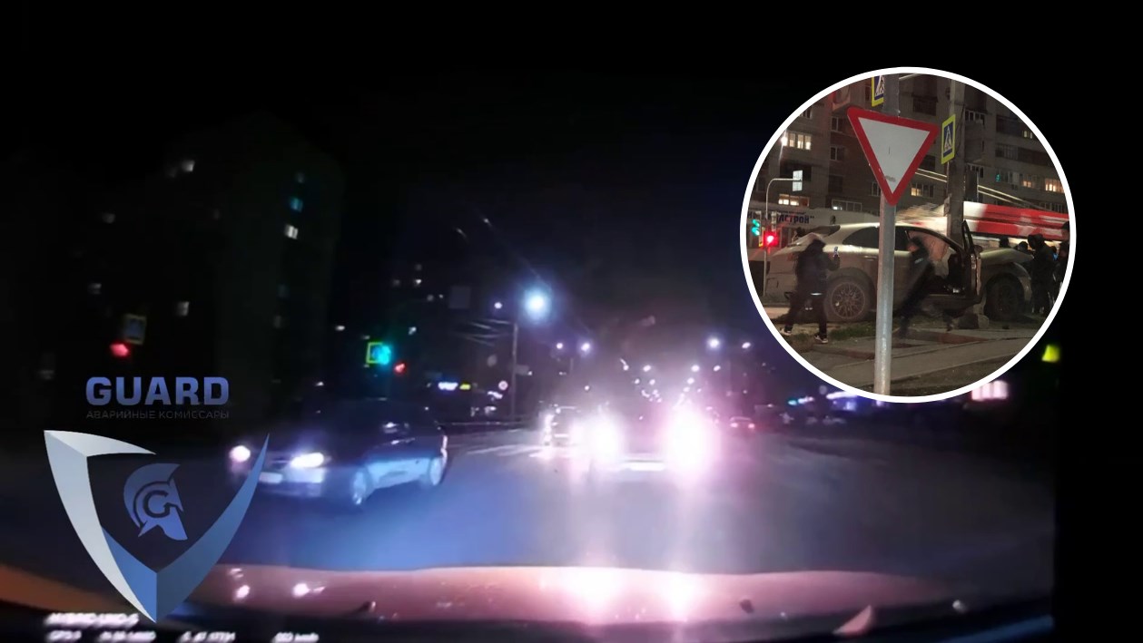 Появилось видео с авторегистратора, как Porsche Macan влетел в столб в Чебоксарах
