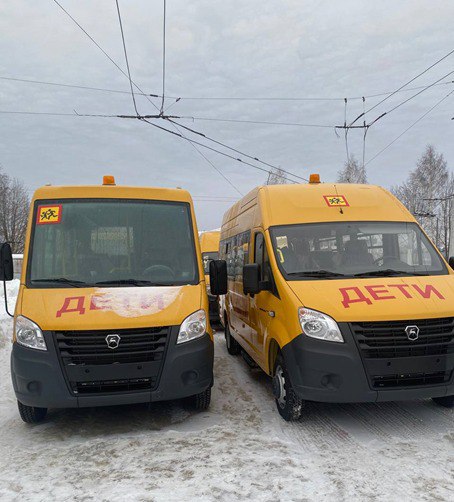 Школы Чувашии к Новому году получат новенькие автобусы