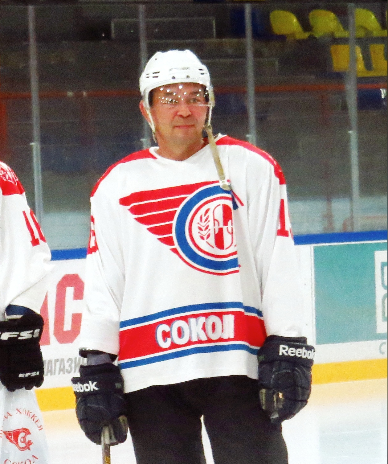 В Новочебоксарске простятся с ветераном хоккея, который погиб на СВО
