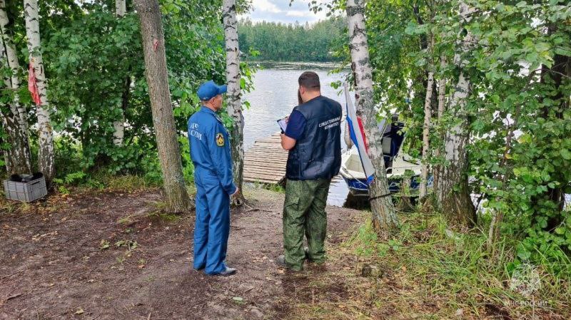 В Минздраве рассказали про состояние детей и взрослых из перевернувшегося катера