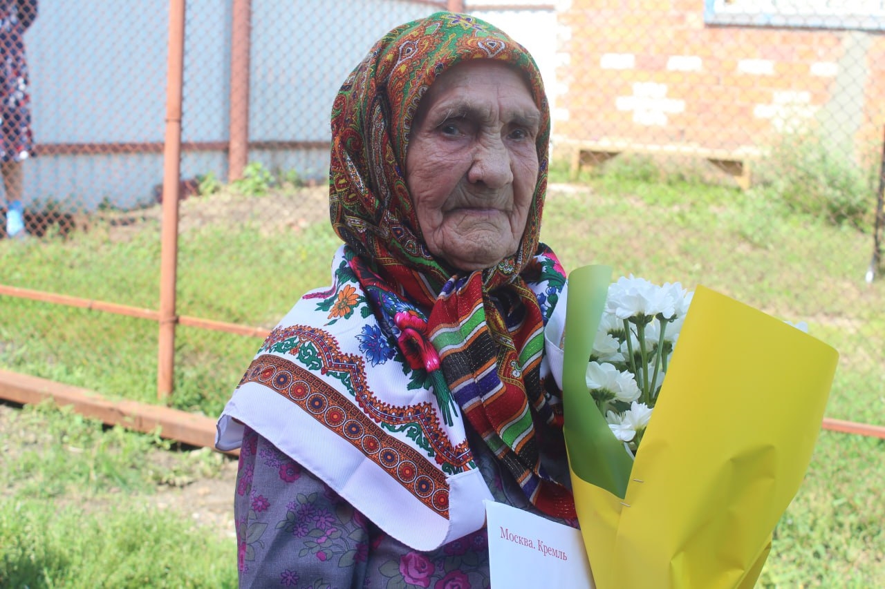 Жительнице села Шакулово исполнилось 100 лет: рыла окопы и строила железную дорогу