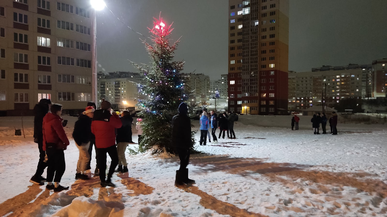 В Чебоксарах и Новочебоксарске утверждены места для законных запусков фейерверков