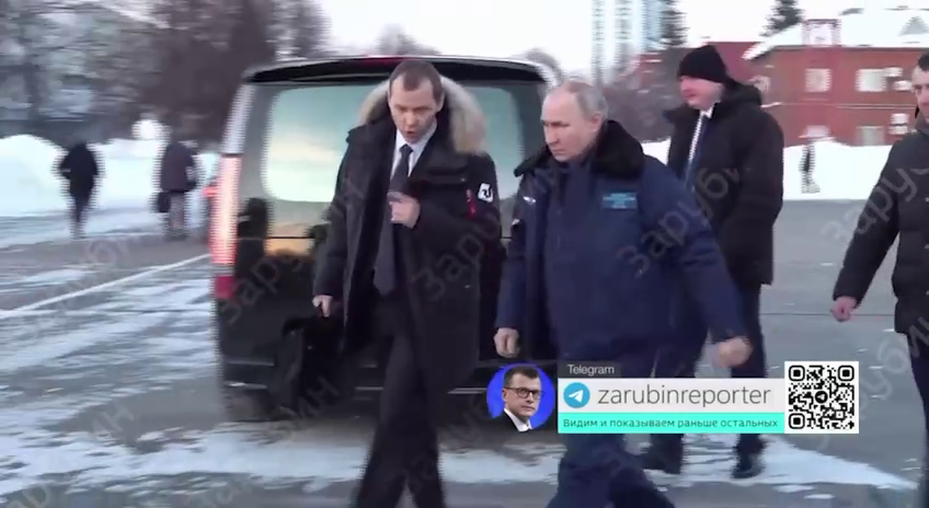 Путин сел за руль КамАЗа, чтобы проверить новую трассу М12