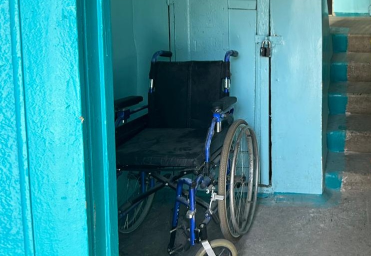 Престарелая чебоксарка увела чужие инвалидные кресла: "Хотела помочь бывшему мужу"