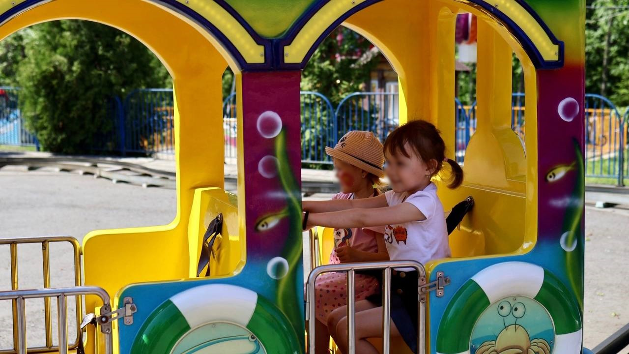 Как парки Чебоксар отмечают День семьи, любви и верности