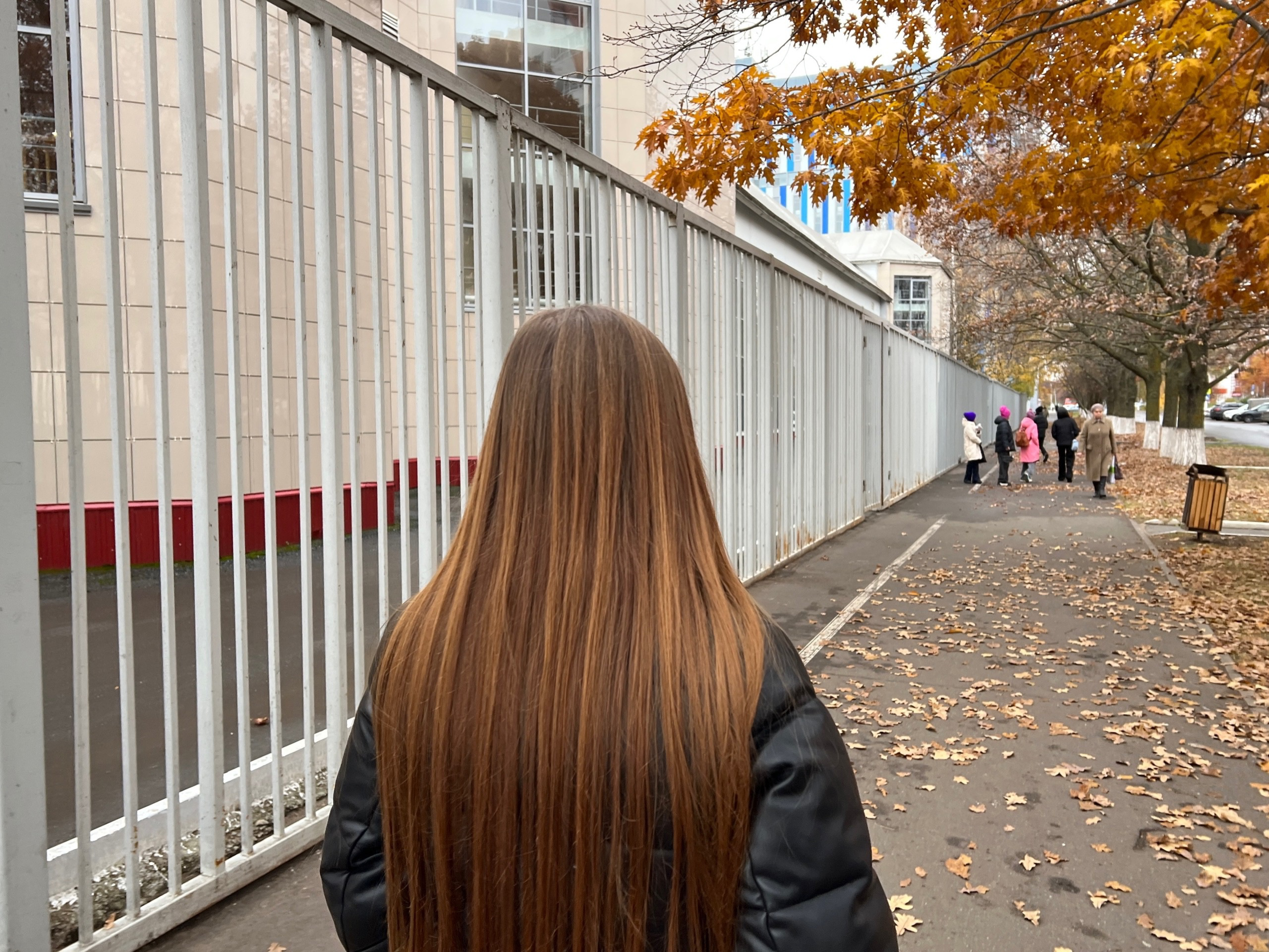 Волосы как из рекламы: можно преобразить волосы до неузнаваемости всего за одно мытье головы - простой трюк