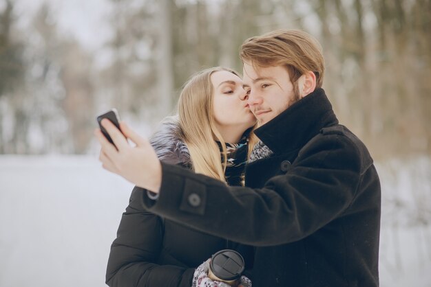 Близнецам сегодня важно не поступаться деталями, а Львам стоит отказаться от лишней самоуверенности 