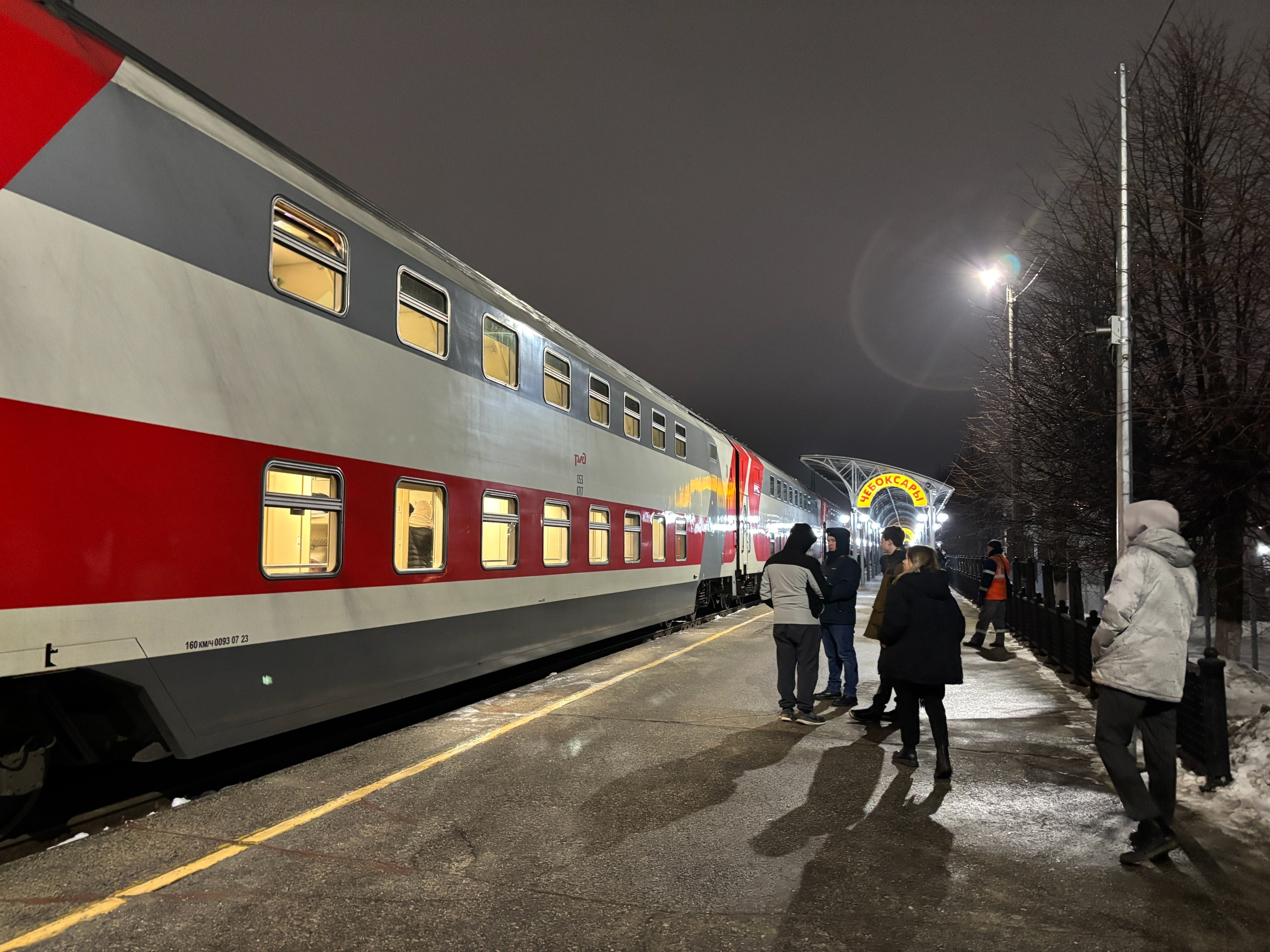 Платите меньше, путешествуйте так же: билеты на поезда для этой категории россиян стали вдвое дешевле